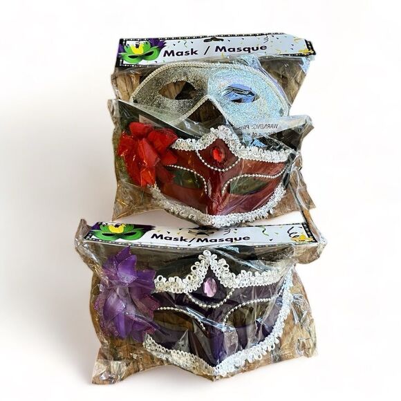 Set of 3 Adult Fancy Dress/ Mardi Gras Masques - Picture 1 of 8